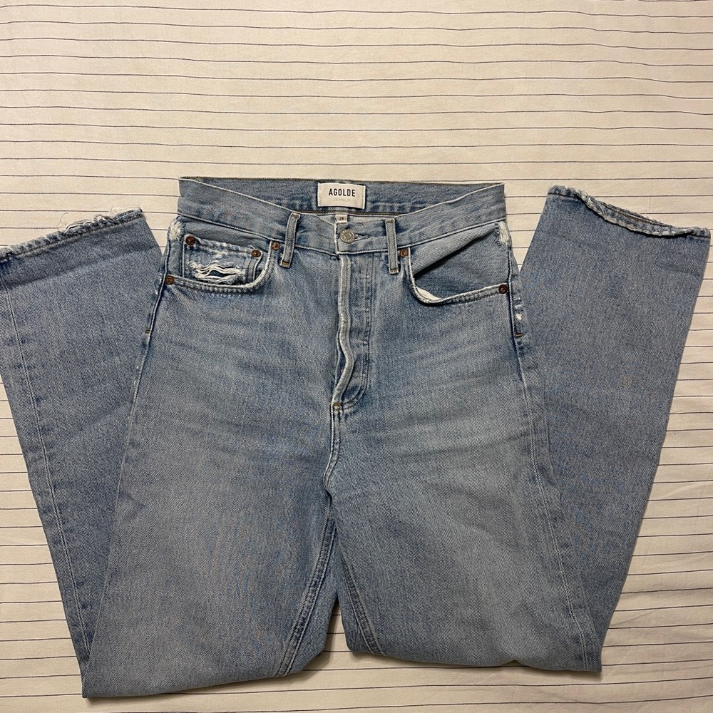 90's Mid Rise Loose Fit Jeans in Snapshot